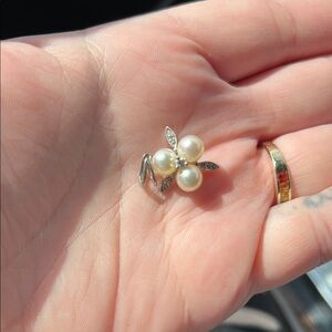 Elegant Pearl and Silver Flower Brooch